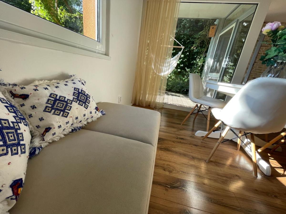 70M2 Romantic Living In The Old Town With Garden ブラチスラヴァ エクステリア 写真